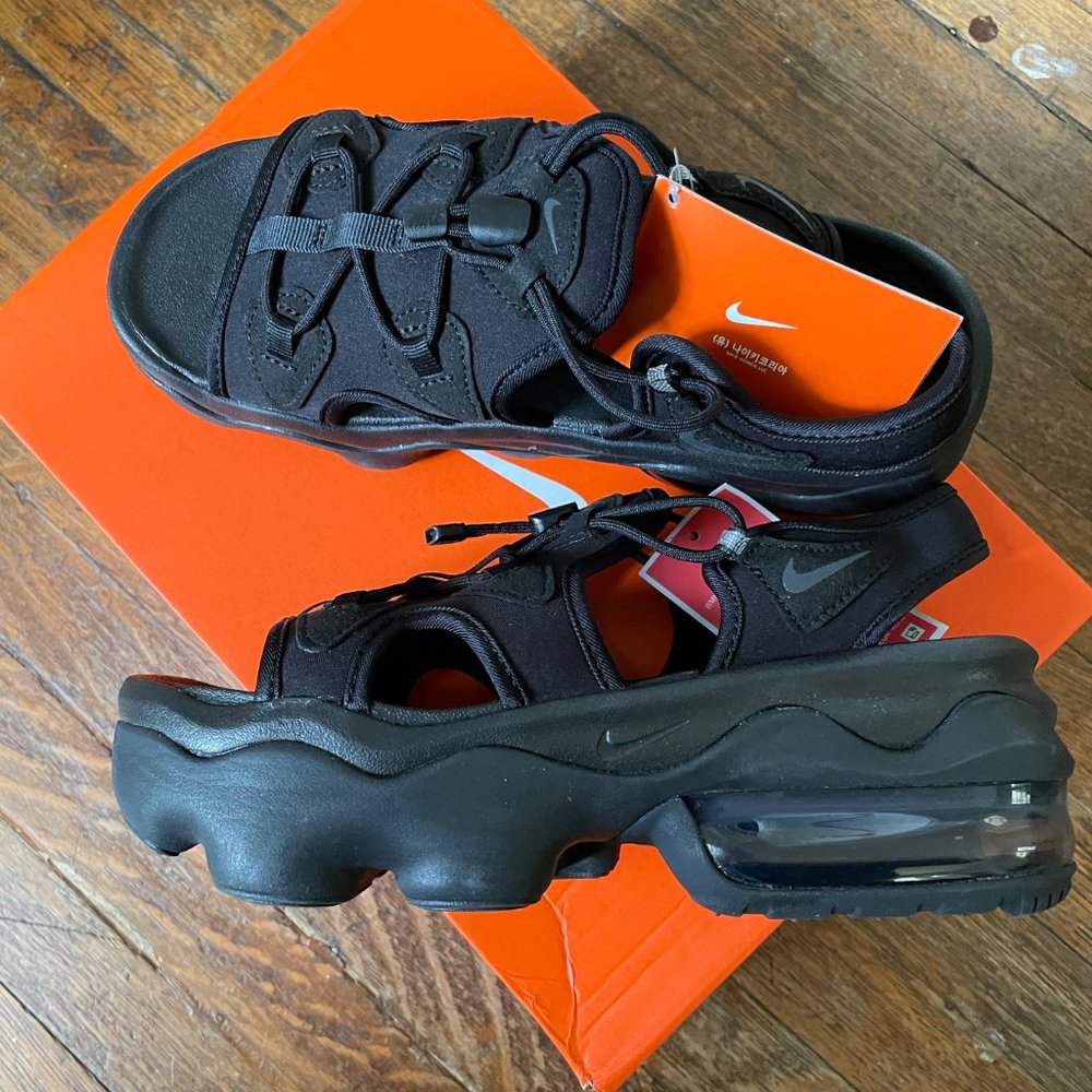 Nike Air Max Koko Triple Black (W9)
